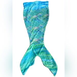 Comfy Tails Mermaid Tail Blanket Blue Green Plush Throw 21x55” Kids Cozy Soft